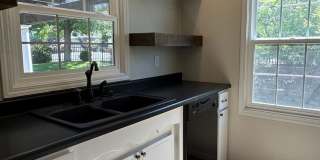 NEW LISTING In Desirable N. Richland Neighborhood; Walking Distance to Columbia River/Walking Path Gallery 14