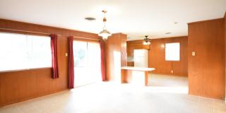 2006 S 49th St Gallery 5