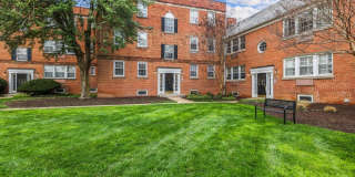 1812 W ABINGDON Drive 1812 W ABINGDON Drive Gallery 1