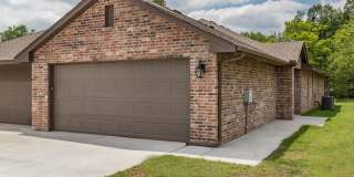 437 Chalk Hill Ct Gallery 1