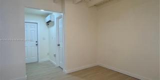 630 SW 62nd Ct Gallery 3