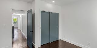 325 W LORRAINE Avenue Gallery 19