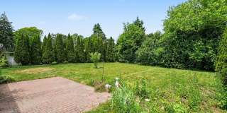 Beautifully maintained, move in ready 3 bed, 1.5 bath single family home Gallery 15