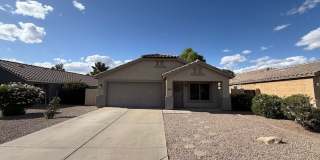 Cozy Home for Rent in East Mesa! **NEW FLOORING THROUGHOUT** Gallery 1