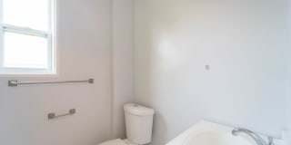 Single Family Home in Silver Spring, MD Gallery 20