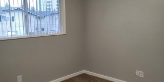 Townhouse Square Gallery 16