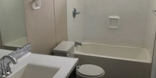 Great 2 bedroom 1 bathroom home in North Pointe! Gallery 7