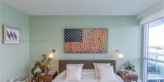 520 West Ave Gallery 28