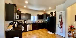 2467 Dorset Drive - B Gallery 5