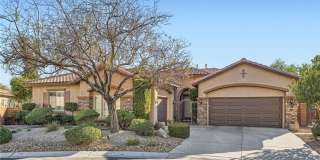 Elegant Desert Retreat – 3+ Bedroom Home with Pool in Mountain’s Edge Gallery 6