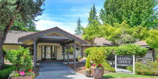 Bellevue Meadows Gallery 11