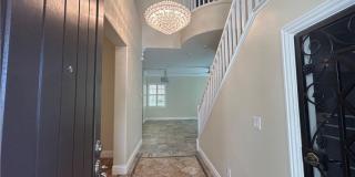 1990 Granemore Street Gallery 3