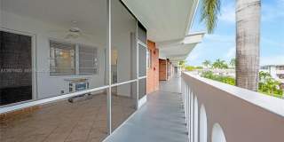 141 NE 10 AVENUE Gallery 11