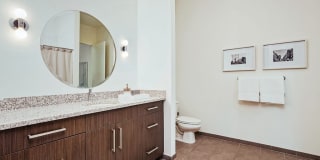 20 Midtown Gallery 18