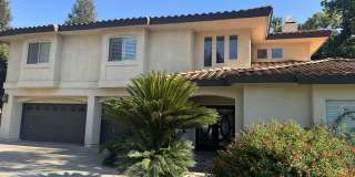 Two story house located in The Lakes gated community Gallery 1