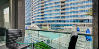 4535 Dean Martin Drive Gallery 27