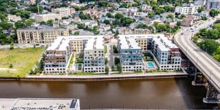 River House River House Gallery 17