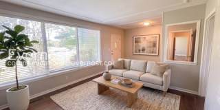3901 Northwest Kenwood Drive 3901 Northwest Kenwood Drive Gallery 1