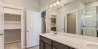 Beautiful 3 Bed 2.5 Bath Townhome with 2 Car Garage in Longmont Beautiful 3 Bed 2.5 Bath Townhome with 2 Car Garage in Longmont Gallery 20