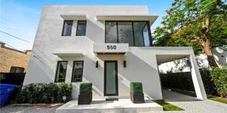 550 NW 42nd St Gallery 56