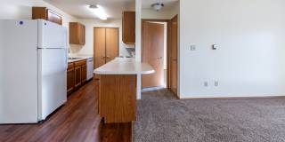 Oakland Pointe Gallery 10