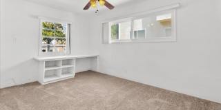 Spacious 4-Bed Home with Backyard, Garage & Prime Westside Access Gallery 11