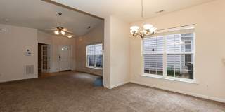 Cute Ranch Home near Southpoint and RTP Gallery 14