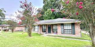 Beautiful 3 Bedroom Home in North Sherwood Estates Gallery 1