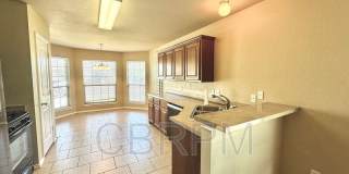 5207 Harvard Street Gallery 6