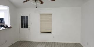 1121 Dixon Circle Gallery 6