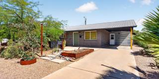 346 E Papago Drive 346 E Papago Drive Gallery 1
