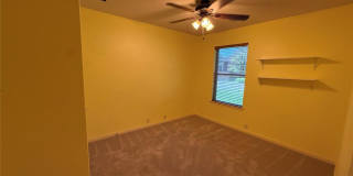 Beautiful 3 bed 2 bath house on corner lot Beautiful 3 bed 2 bath house on corner lot Gallery 17