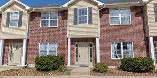 Affordable 2 Bedroom Townhouse Gallery 1