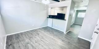 Awesome open Studio Apartments Close to Downtown Gallery 1