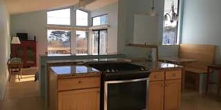 671 Lily Street - Upper level Gallery 5