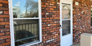 City of Maryville 37803 - 2 bedroom, 1 bath condo near Maryville High School - Ed Johnson (865) 924-5045 Gallery 1