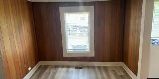 Available Now! Spacious 2 Bedroom, 1 Bathroom with Bonus Room & Huge Backyard Gallery 28