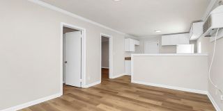 Welcome to your charming new home in the heart of Charlotte! Gallery 6