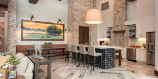 Drake at Midtown Gallery 10