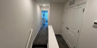 19505 Meridian Street Gallery 8