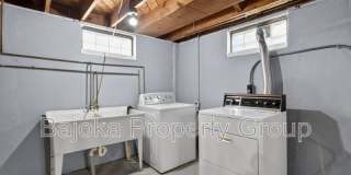 1670 Pagel Avenue Gallery 21