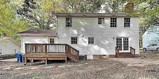 Room in 4 Bedroom Home at 216 Woods Ream Dr Room in 4 Bedroom Home at 216 Woods Ream Dr Gallery 13