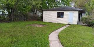 3 bedroom 1 Bath Bungalow - Now Available! 3 bedroom 1 Bath Bungalow - Now Available! Gallery 7