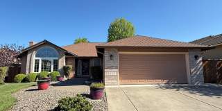 Immaculate 3 bedroom, 2 bath home in desirable Medford Neighborhood! Gallery 1