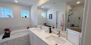 2835 BRIDGEWATER Drive Gallery 19