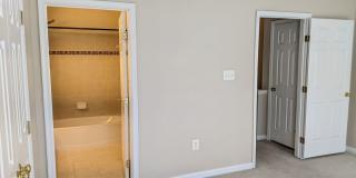 Updated condo in Ballenger Creek available in June! Gallery 26