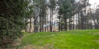 Cute Studio, Big Porch, Great Location! Gallery 13