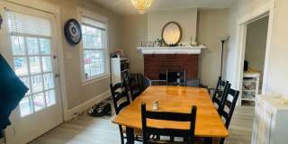 Beautifully Renovated 3bdrm/1.5bth Home Located in Richmond's North-side! Gallery 6