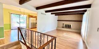4 Bedroom, 3 Bath walking distance to Amanda Arnold Elementary! Gallery 1