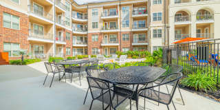 Senior Housing - Arella on Jones Gallery 47